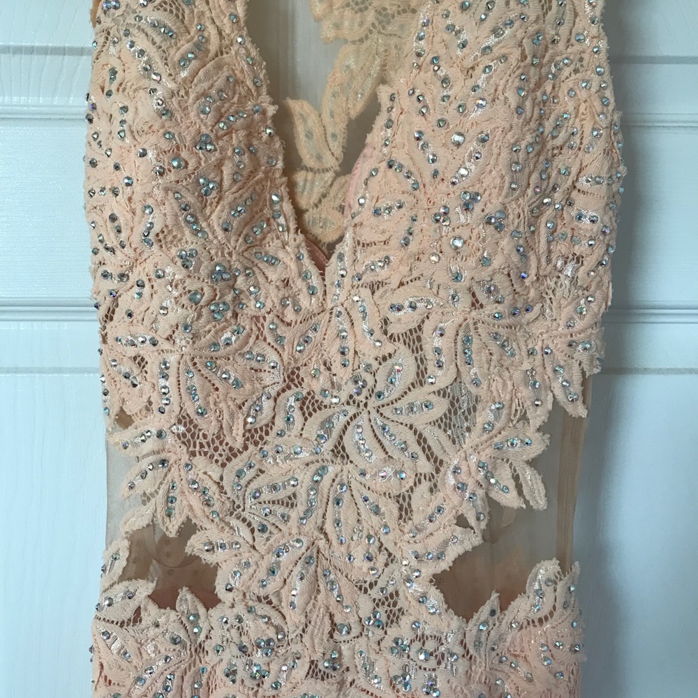 Prom Dress - Picture 4 of 8